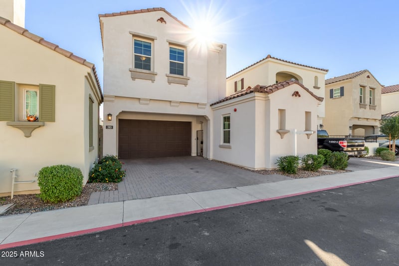 283 Balsam Dr, Chandler, AZ 85286