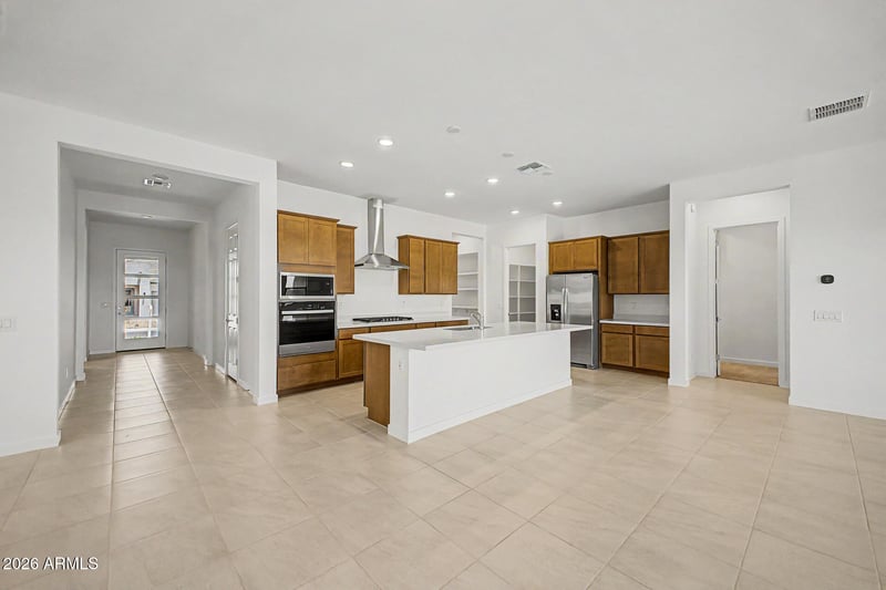 283 Floyd Dr, San Tan Valley, AZ 85140