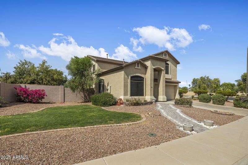 2830 161st Dr, Goodyear, AZ 85338