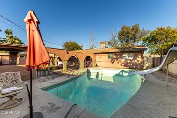 2830 48th Ln, Phoenix, AZ 85035