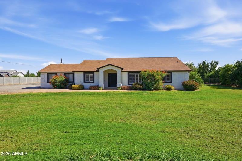 2830 E Ryan Rd, Gilbert, AZ 85297