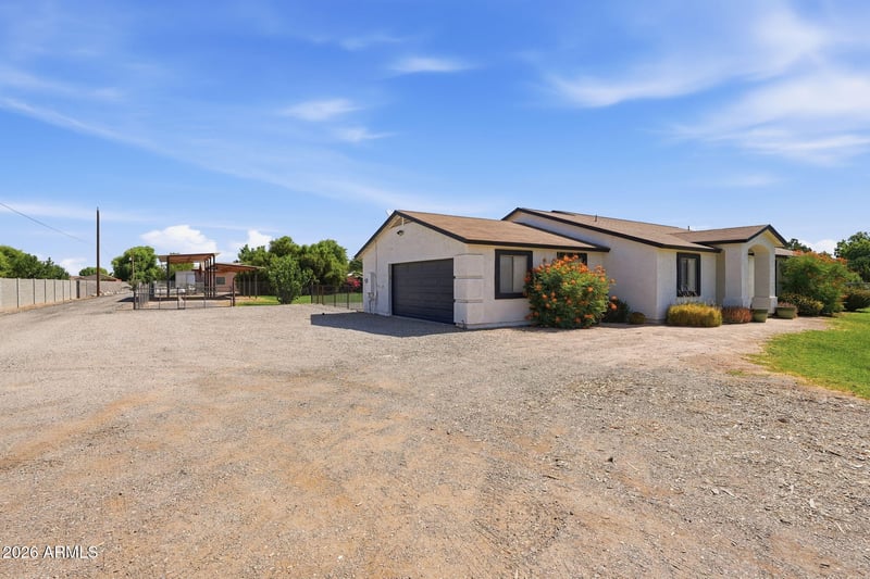 2830 E Ryan Rd, Gilbert, AZ 85297