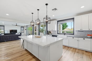 2830 Pearl St, Mesa, AZ 85213