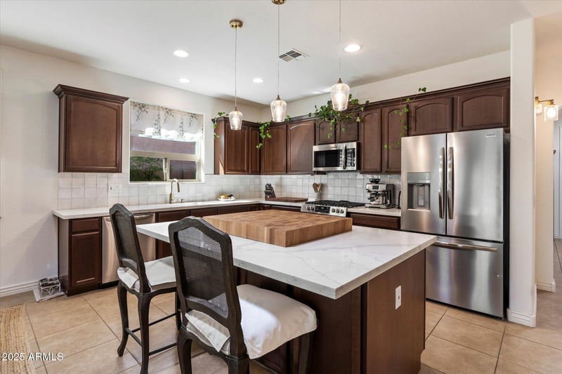 28305 44th Way, Cave Creek, AZ 85331