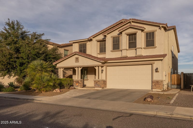 28305 Desert Native St, San Tan Valley, AZ 85143