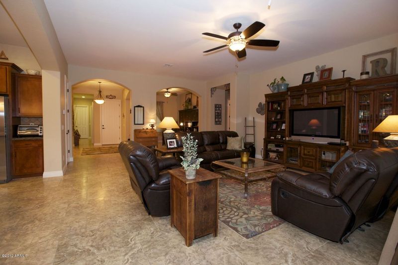 2831 E Maplewood St, Gilbert, AZ 85297