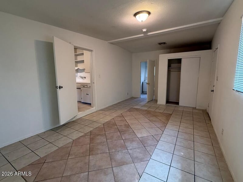 2831 E Osborn Rd, Phoenix, AZ 85016