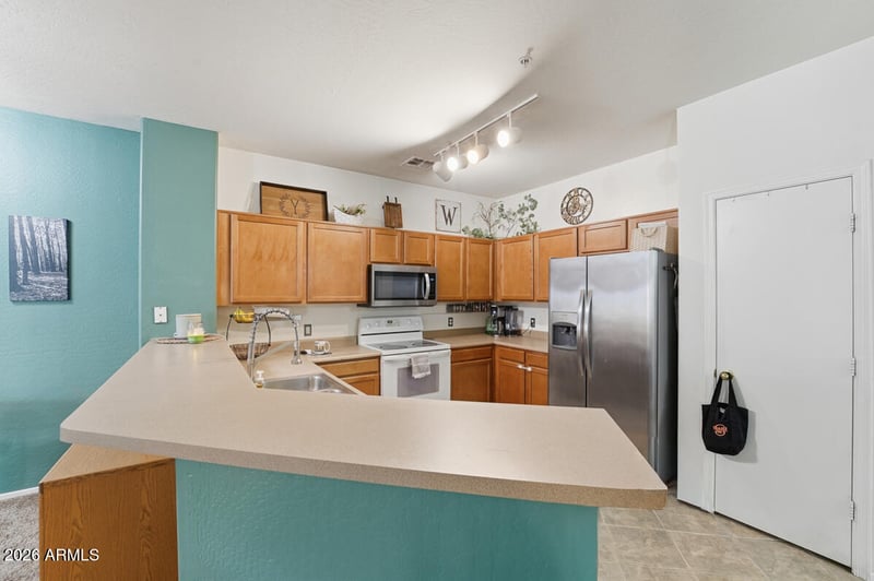2831 E Southern Ave #232, Mesa, AZ 85204