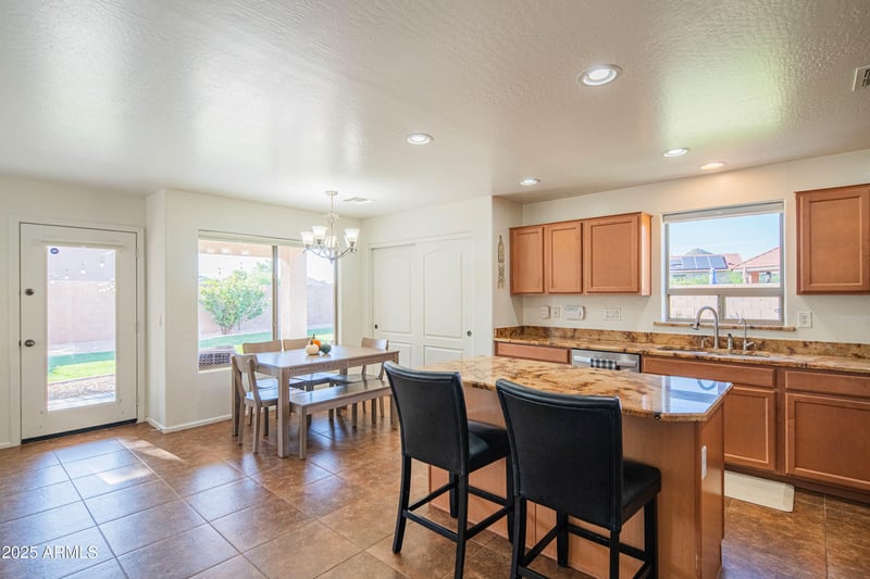 2831 Jj Ranch Rd, Phoenix, AZ 85024