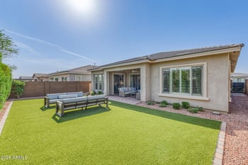 2831 Los Gatos Dr, Phoenix, AZ 85050