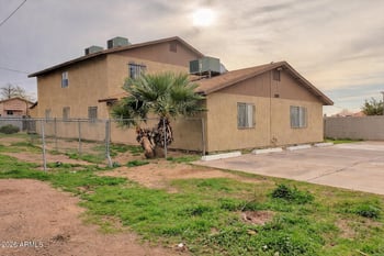 2831 Mobile Ln, Phoenix, AZ 85040