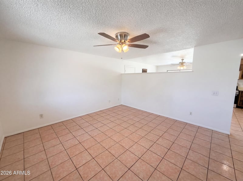 2831 N 70th Dr, Phoenix, AZ 85035