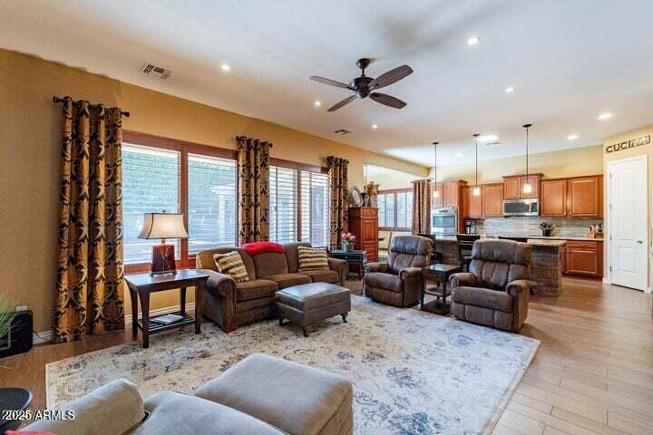 2831 Odessa St, Mesa, AZ 85213