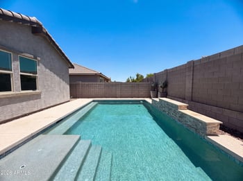 2831 W Rainbow Dr, San Tan Valley, AZ 85144