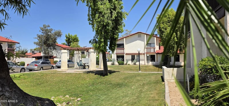2831 Waltann Ln #1, Phoenix, AZ 85032