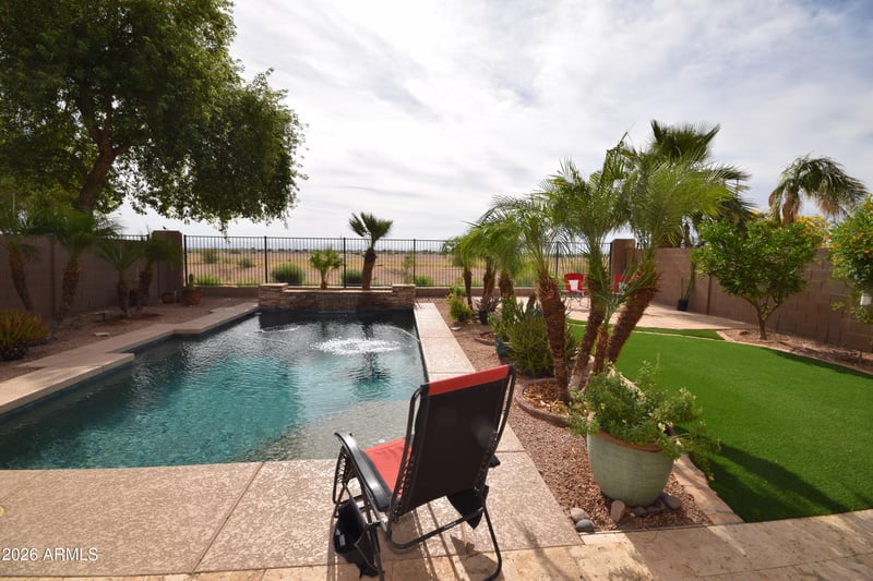 28319 Desert Native St, San Tan Valley, AZ 85143