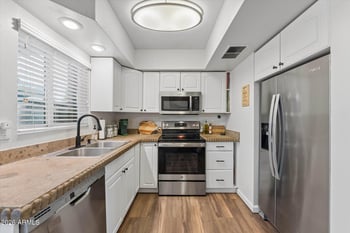 2832 Granite Reef Rd, Scottsdale, AZ 85257