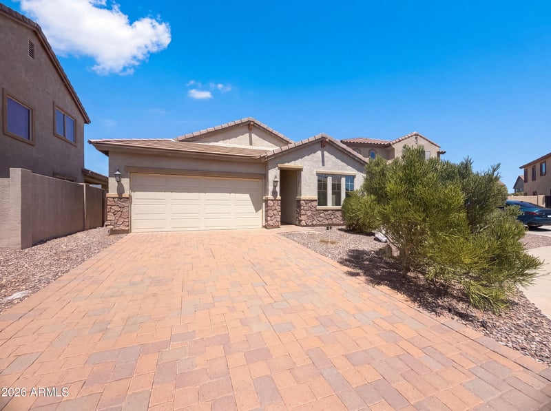 28321 Cactus Flower Cir, San Tan Valley, AZ 85143