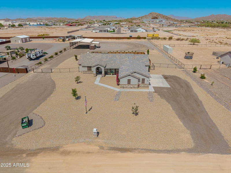 28324 Varnum Rd, San Tan Valley, AZ 85143