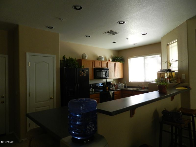 2833 E Dunbar Dr, Phoenix, AZ 85042