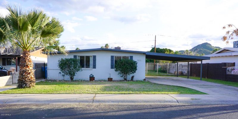 2833 E Nisbet Rd, Phoenix, AZ 85032