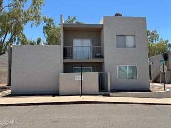 2833 E Paradise Ln, Phoenix, AZ 85032