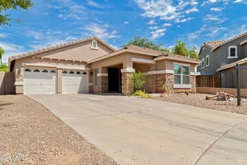 2833 Martingale Rd, Gilbert, AZ 85295