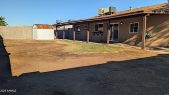 2833 Villa Rita Dr, Phoenix, AZ 85053