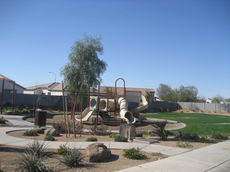 2833 W 17th Ave, Apache Junction, AZ 85220