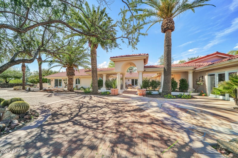 28331 Rocking Horse Ln #-, Morristown, AZ 85342