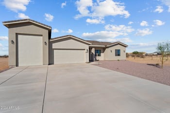 28332 N 213th Dr, Wittmann, AZ 85361