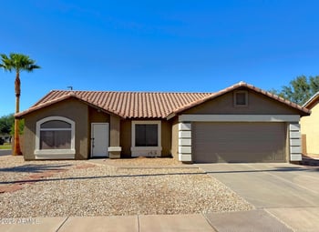 2834 E Oakland Ct, Gilbert, AZ 85295