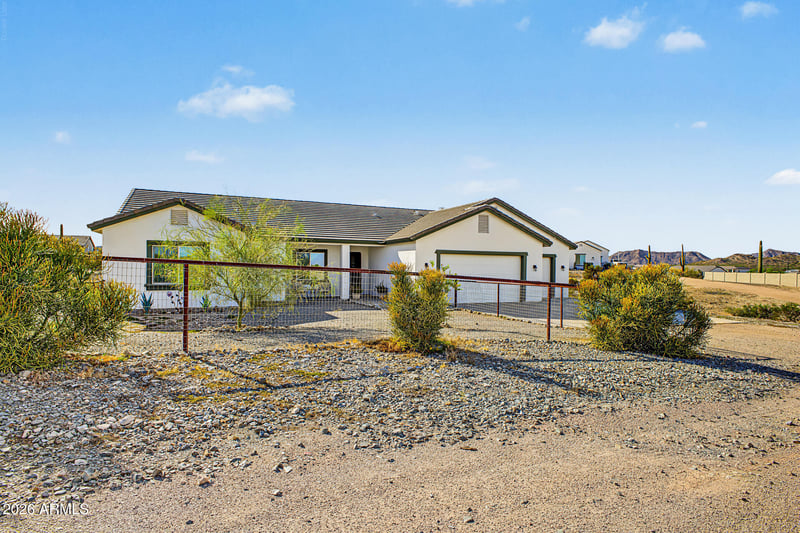 28344 N Blue Bird Rd, San Tan Valley, AZ 85144