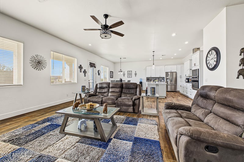 28344 N Blue Bird Rd, San Tan Valley, AZ 85144