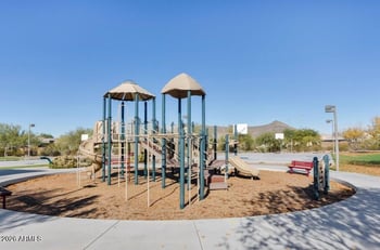 2835 Quiet Hollow Ln, Phoenix, AZ 85024