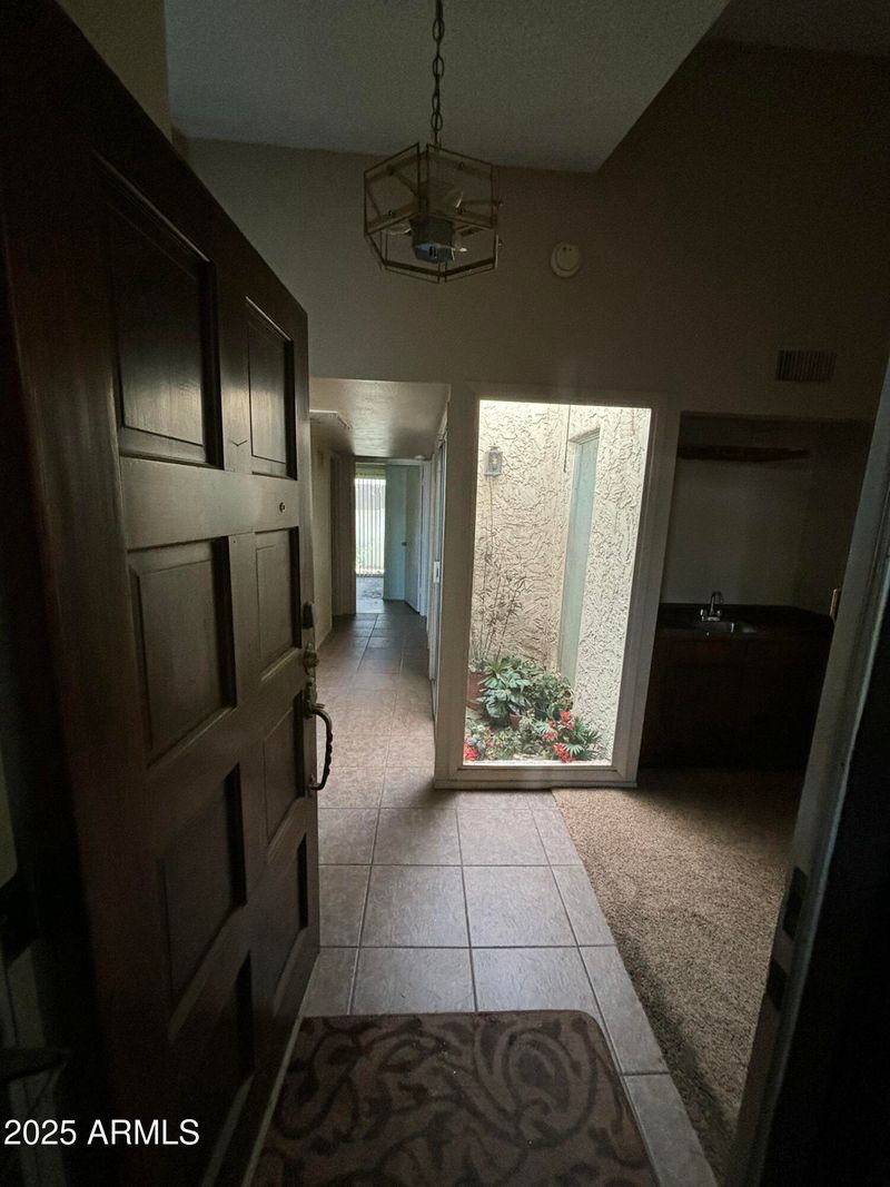 2835 N 49th St, Phoenix, AZ 85008