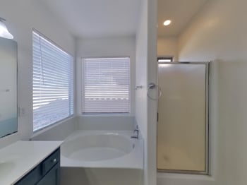 2836 66th Ave, Phoenix, AZ 85043