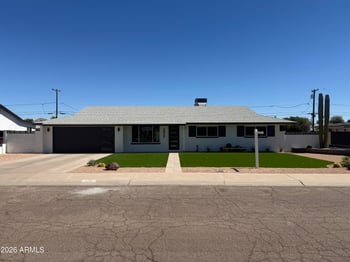 2836 E Yucca St, Phoenix, AZ 85028
