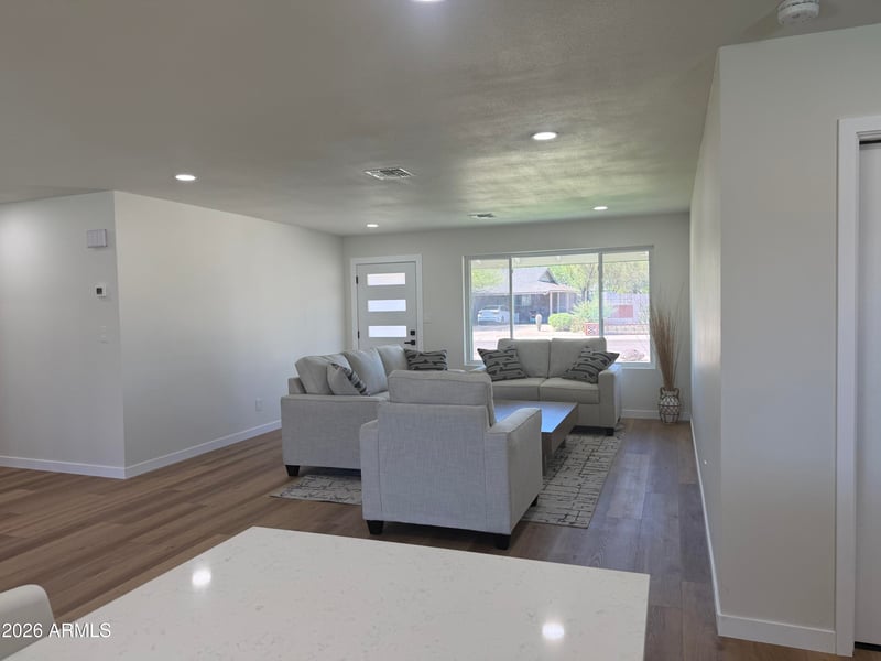 2836 E Yucca St, Phoenix, AZ 85028