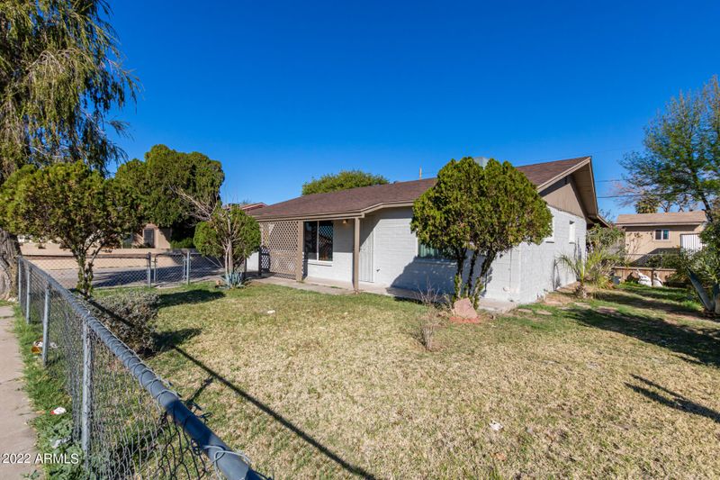 2836 W Bethany Home Rd, Phoenix, AZ 85017