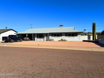 2836 Yucca St, Phoenix, AZ 85028