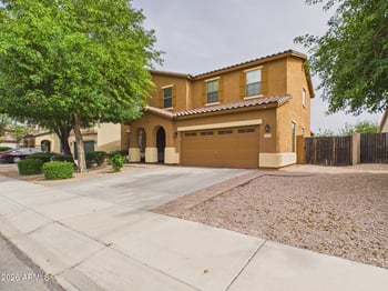 2837 Palmdale Ln, Gilbert, AZ 85298
