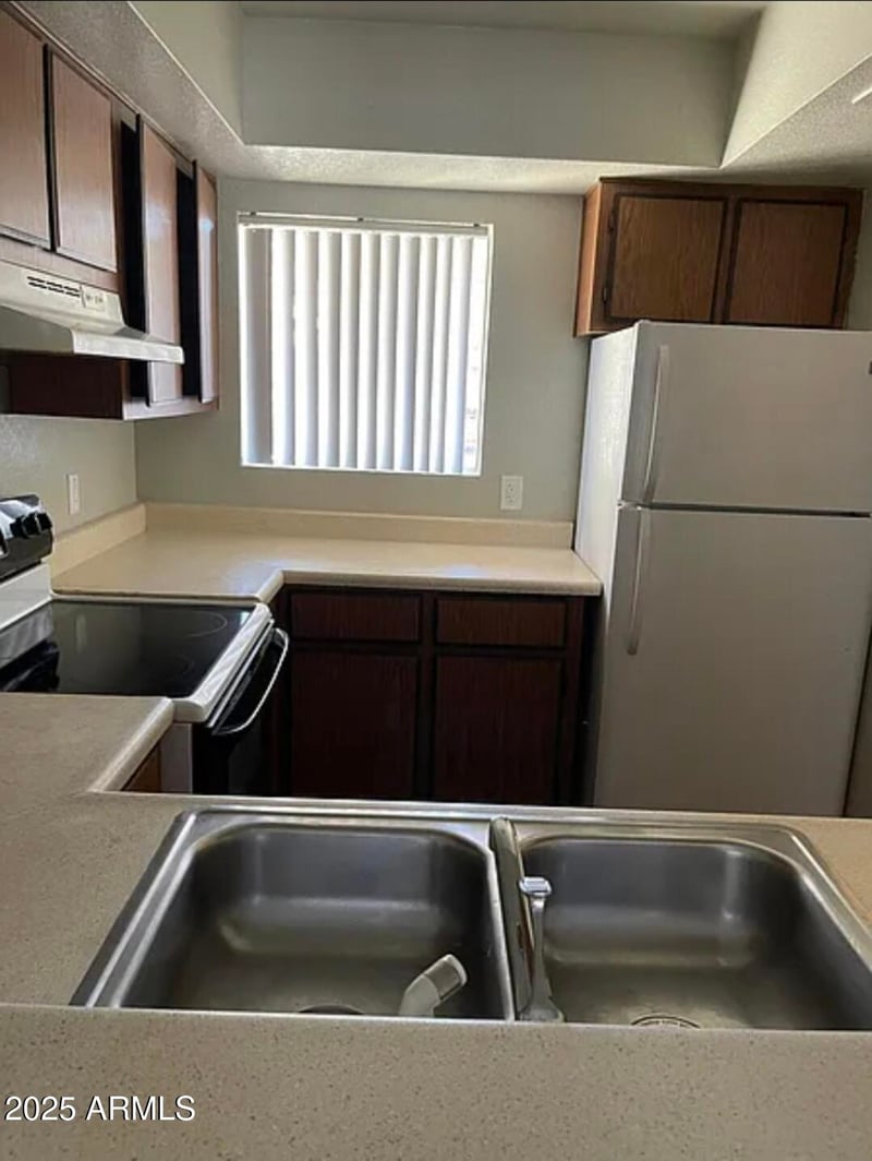 2838 Le Marche Ave, Phoenix, AZ 85032