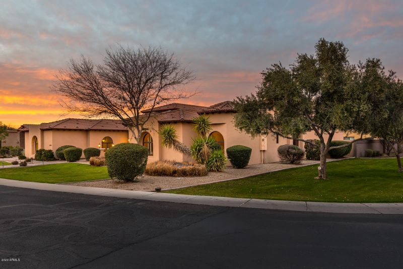 2838 E Locust Dr, Chandler, AZ 85286