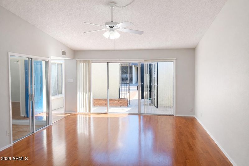 2838 N 49th Pl, Phoenix, AZ 85008