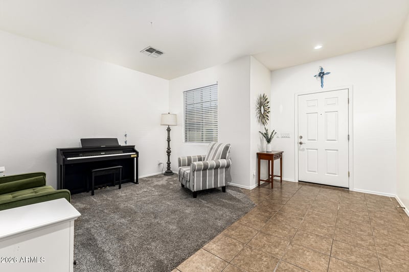 28384 Desert Native St, San Tan Valley, AZ 85143