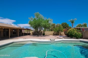 2839 Wagoner Rd, Phoenix, AZ 85053
