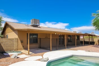 2839 Wagoner Rd, Phoenix, AZ 85053