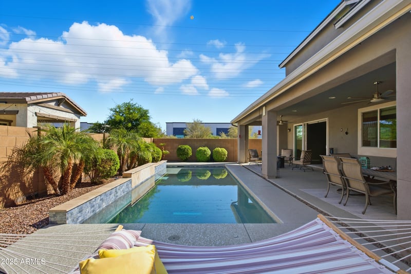 284 Honeysuckle Pl, Chandler, AZ 85286