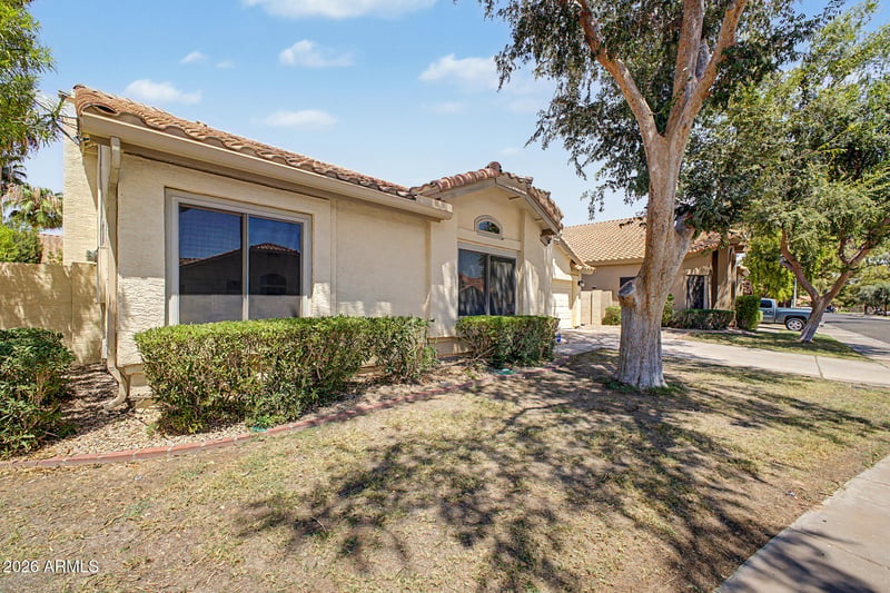 284 W Vera Ln, Tempe, AZ 85284